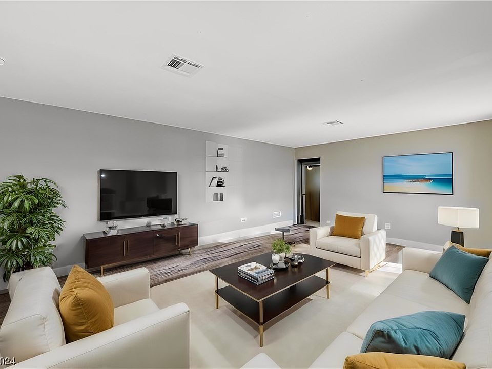 1st image of 2060 La Salle St