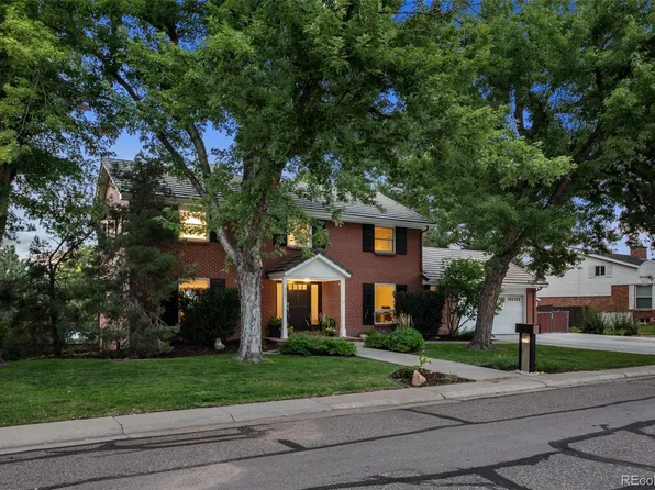 3001 Oak Street, Lakewood, CO 80215