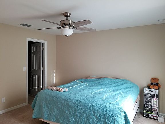4th image of 1423 NE Juanita Pl