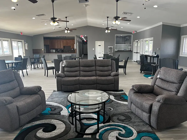 2627 S Lamb Blvd #81 — Photo 22