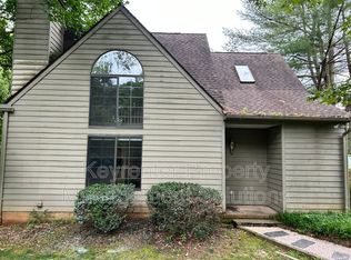 1029 Amber Ridge Rd, Charlottesville, VA 22901