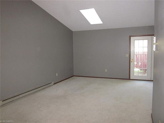 3rd image of 5285 Millcreek Blvd