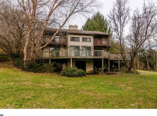 703 Autumn View Dr, West Chester, PA 19380