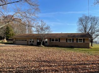 75 Mosier Rd, Martinsville, IN 46151