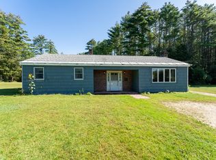 79 Middle Rd, Tuftonboro, NH 03816