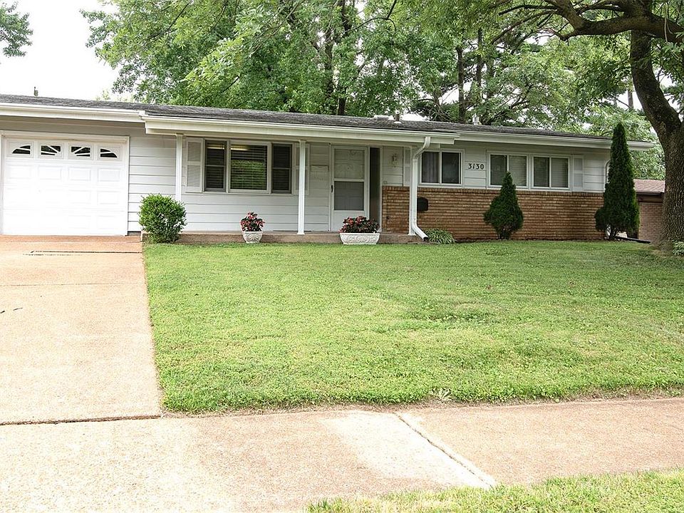 1st image of 3130 Saint Catherine St