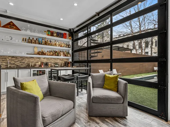 207 Huntington Street image 28 of 43