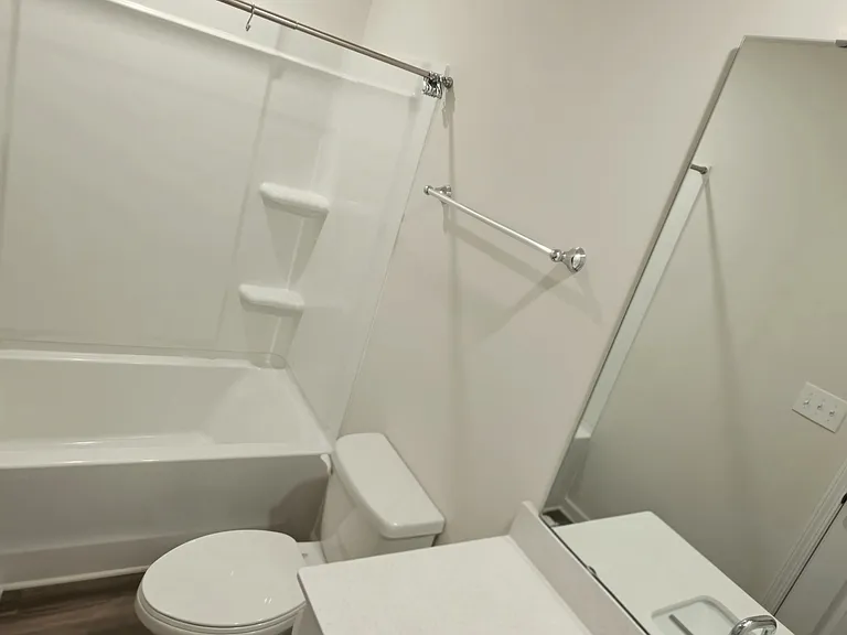 Second upstairs bathroom