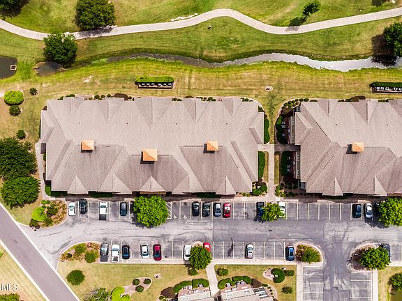 4th image of 395 S Crow Creek Drive #1106