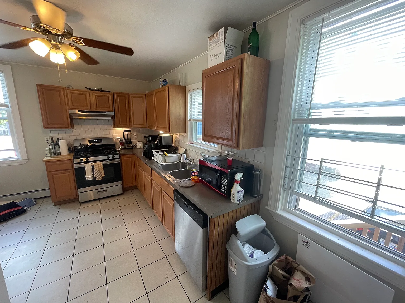 4 bed, 1.5 bath, 1000 sqft, $850 — Photo 4
