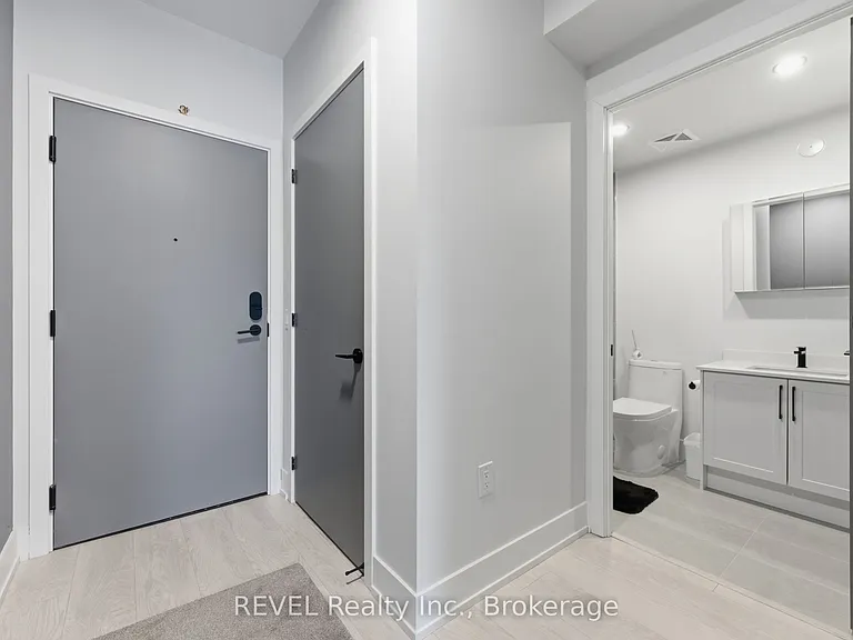2450 Old Bronte Rd #405 — Photo 8