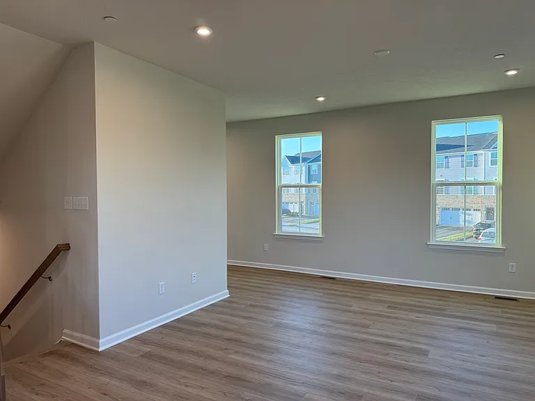 148 Crown St — Photo 21
