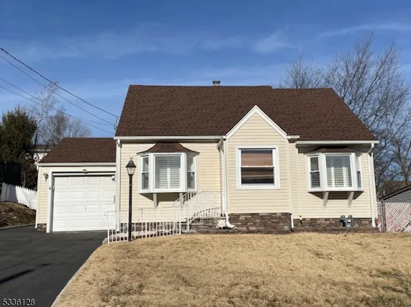 48 Harvey Rd, Clifton City, NJ 07012