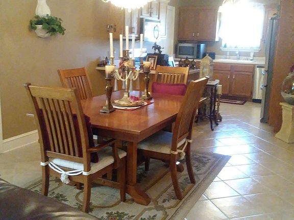 Dining area facing kitchen 