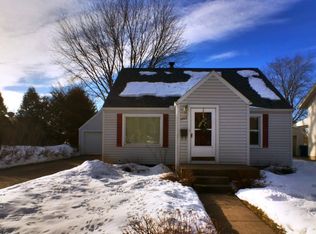 1206 N 9th Ave, Wausau, WI 54401