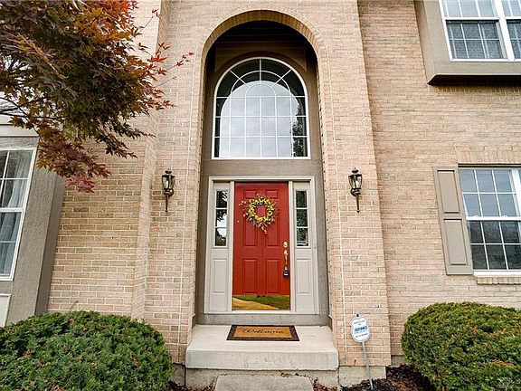 4th image of 1297 Beech Trail Dr