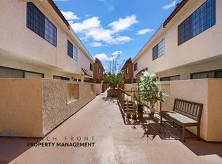 212 W. Regent St., Inglewood, CA 90301