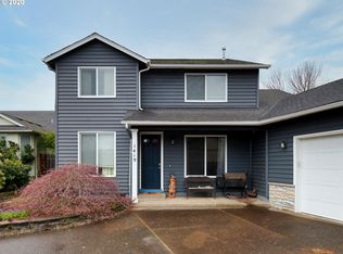 1419 Mount View Ln, Molalla, OR 97038