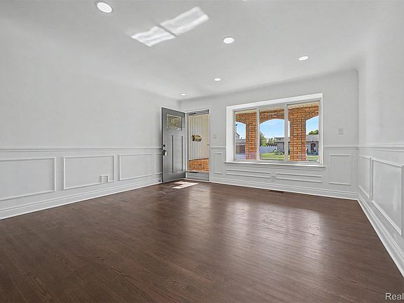 3rd image of 2226 Whitefield St