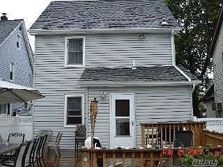 4th image of 23209 87th Ave