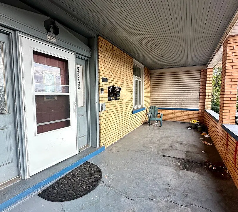 2343 S Braddock Ave