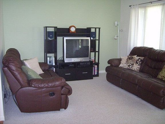 2nd image of 305 Bowers Dr