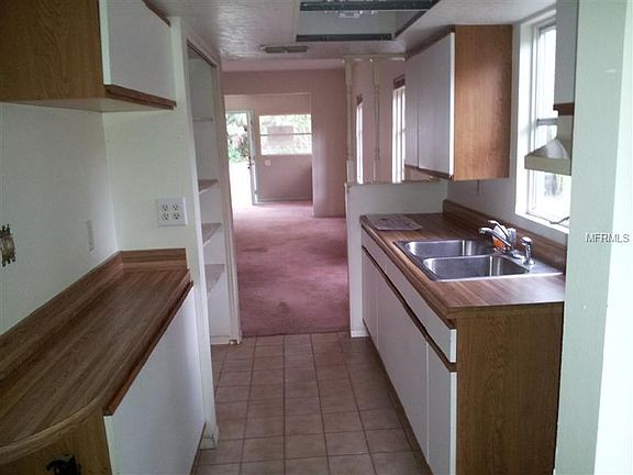5th image of 520 Lewis St #A