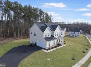 6201 Carters Grove Dr, Manassas, VA 20112