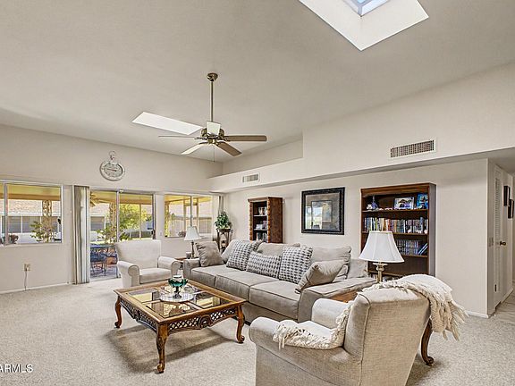 3rd image of 9501 W OAK RIDGE Drive