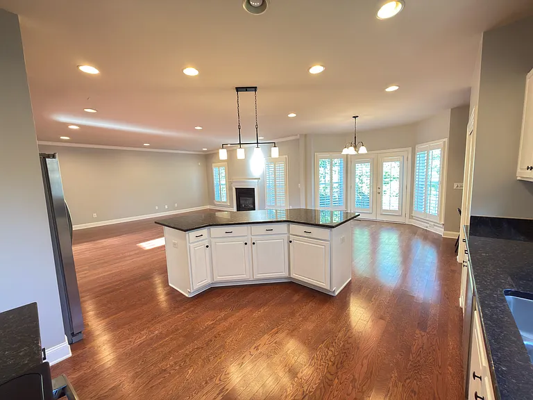 1731 Players Mill Rd — Photo 6