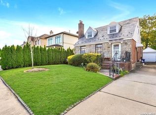 7340 184th St, Fresh Meadows, NY 11366