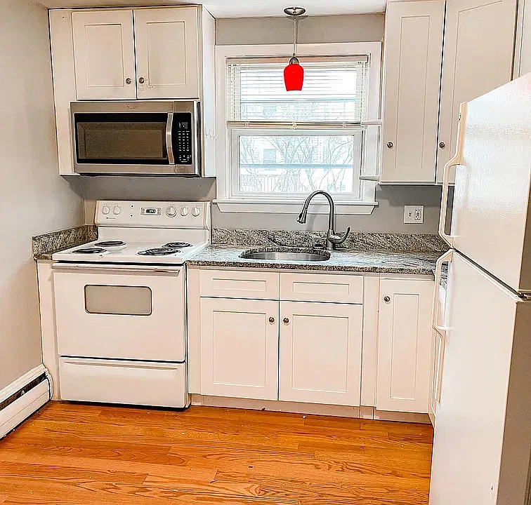 18 Kilby St #2