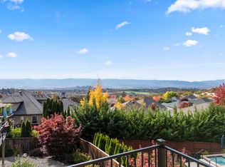 4260 Falcon Ridge Ter, Medford, OR 97504
