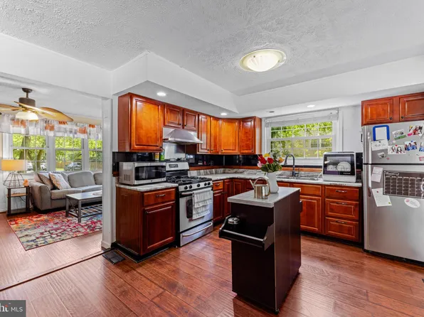 21 Truck House Rd, Severna Park, MD 21146