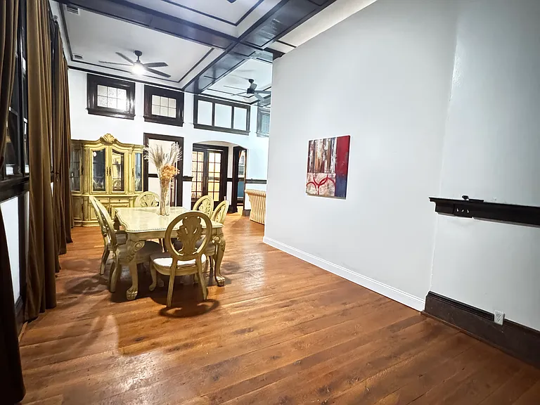 202 W Main St #1 — Photo 3