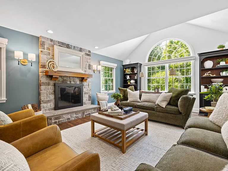 1 Boxwood Rd — Photo 13