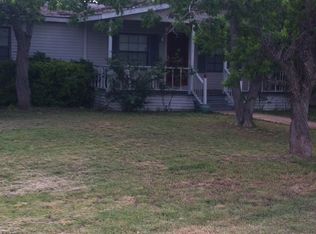 311 County Road 4612, Castroville, TX 78009