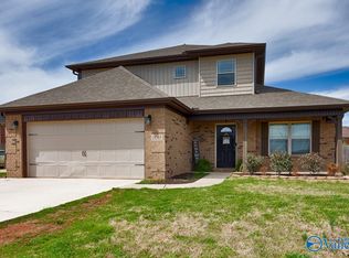 18365 Menefee Rd, Athens, AL 35613