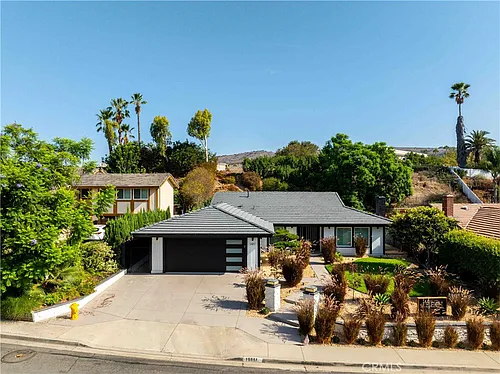 19851 Malaga Ln Photo 1