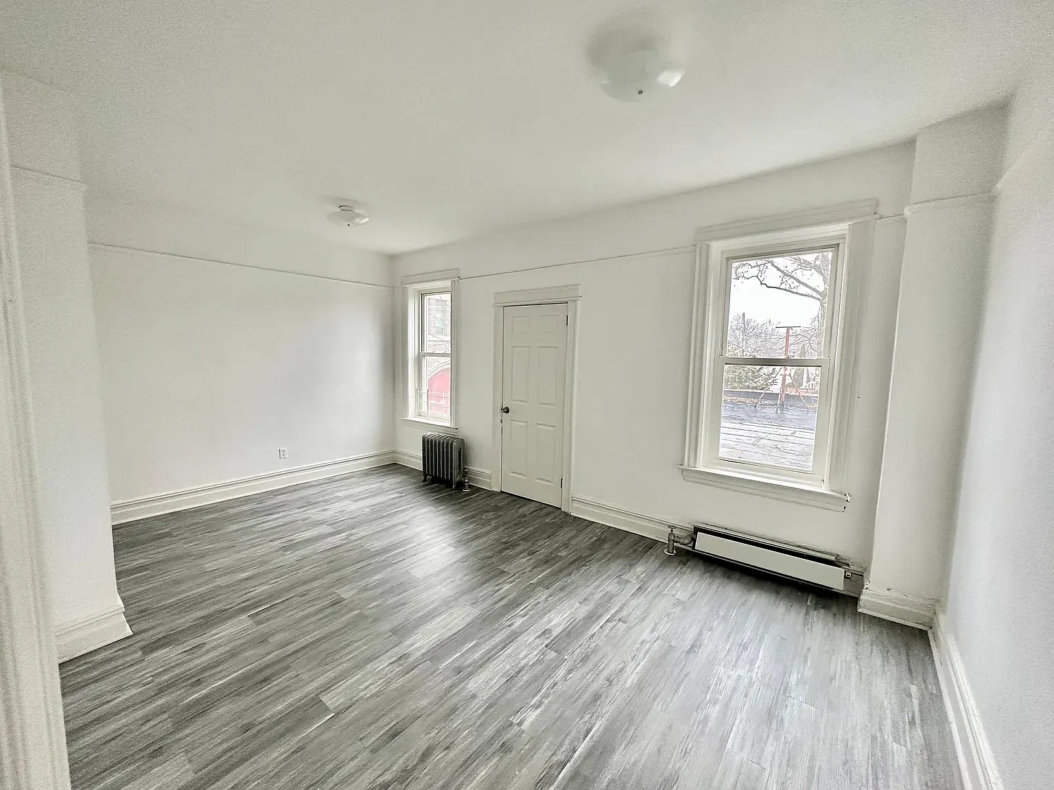8701 91st Ave — Photo 3