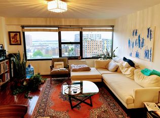 131 Montgomery St #17C, Jersey City, NJ 07302