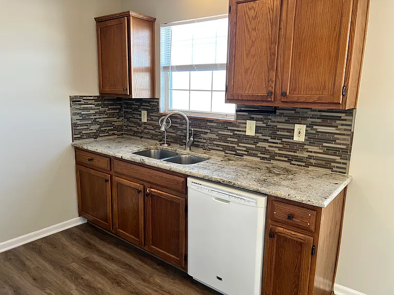 701 S Deerfield Dr — Photo 1