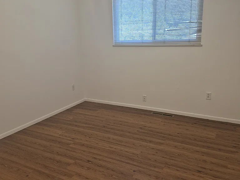 6945 Mikado Ln — Photo 38