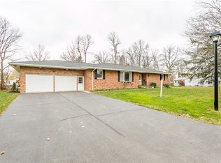60 Brookdale Rd, Brockport, NY 14420