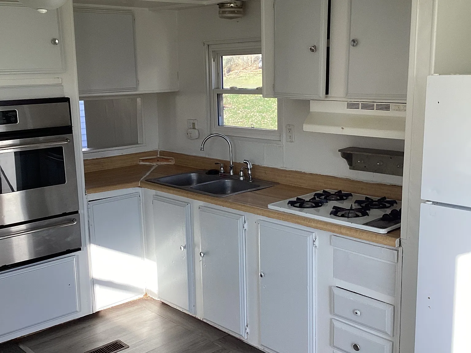 965 Lincoln Dr 3 bedroom 1 bath — Photo 4