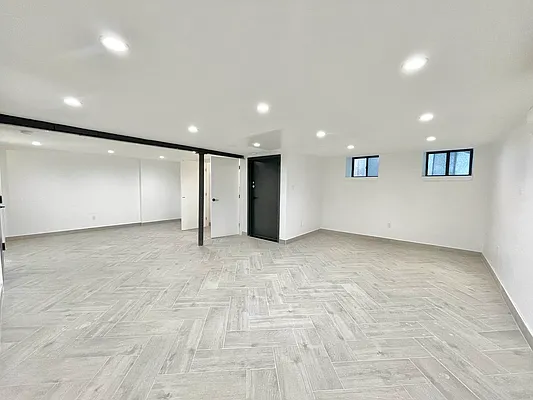 Rented by Doorway NYC, LLC | media 42