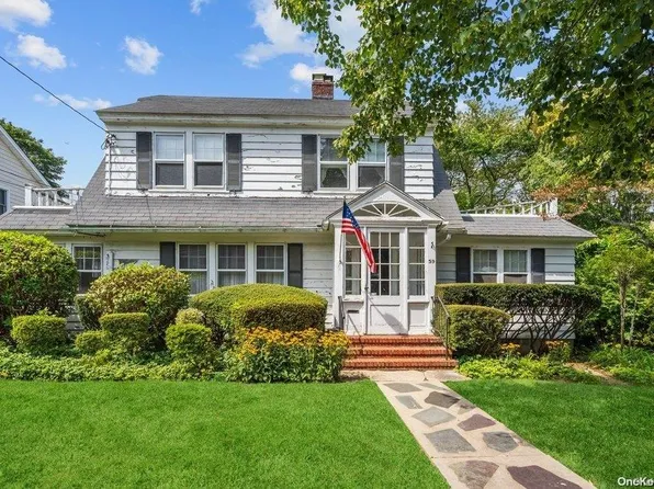 59 Lincoln Street, Babylon, NY 11702