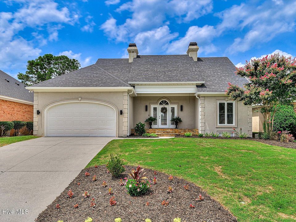 1st image of 843 Park Chase Drive