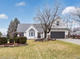 6322 E Horseshoe Trl, Linden, MI 48451