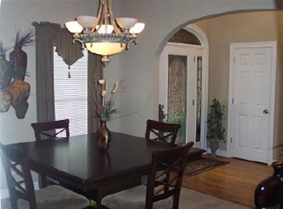 5th image of 104 Summerlin Dr